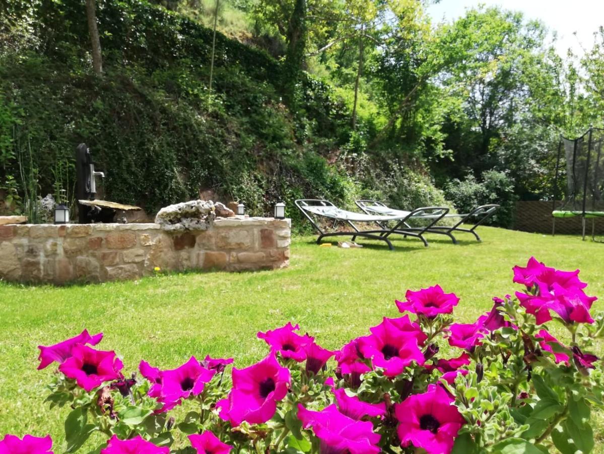 Les Gites Du Moulin D Olt Ла Канург Екстериор снимка