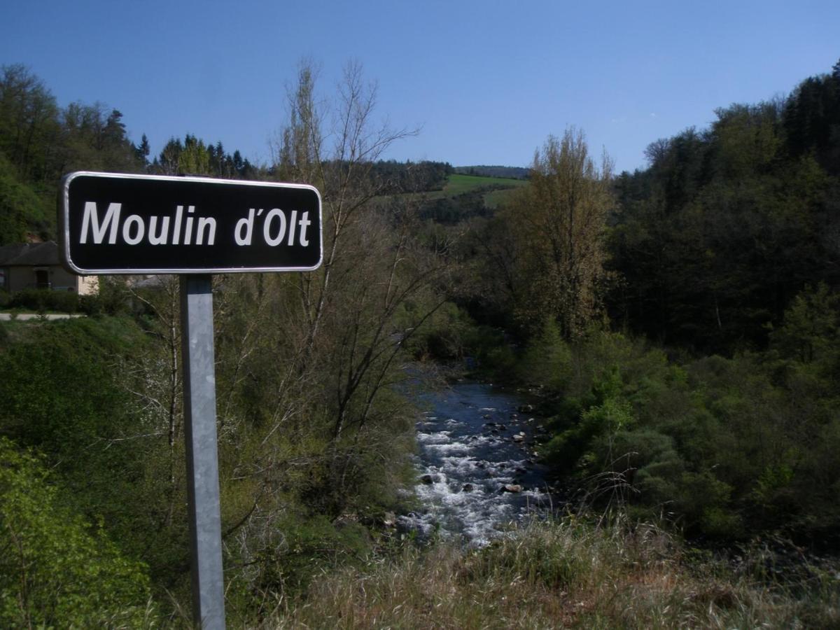 Les Gites Du Moulin D Olt Ла Канург Екстериор снимка